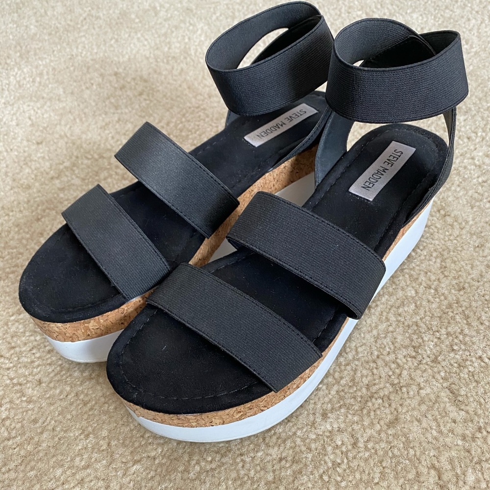 SOLD Steve Madden Sandals Size 8.5